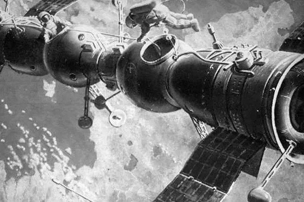 Январь 1969 года. Первая в мире стыковка двух пилотируемых космических кораблей.
