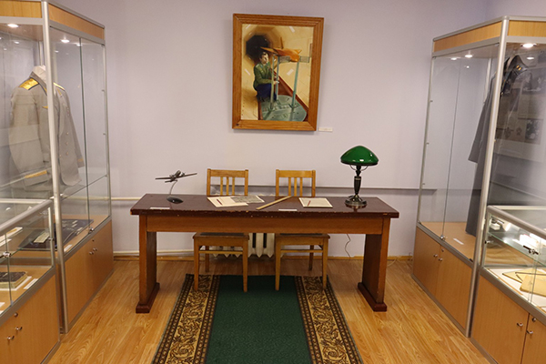 Выставка «Диплом Гагарина» расцвела в Мемориальном комплексе Музея-заповедника Ю.А. Гагарина в первый день весны