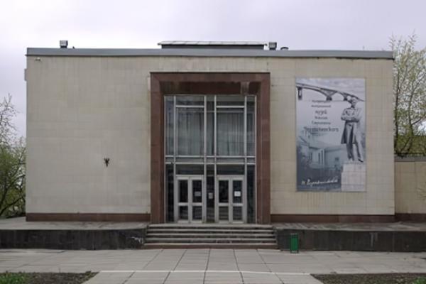 Выставка «Служили два товарища» в музее-усадьбе Н. Г. Чернышевского.
