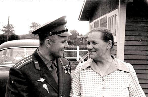 «…Очень я люблю свою маму…» Ю.А. Гагарин