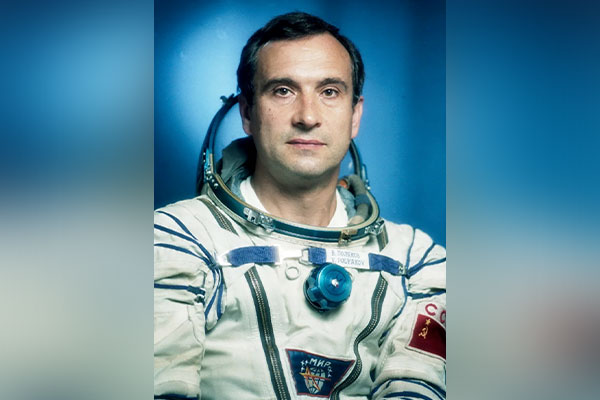 Валерий Поляков. Непревзойдённый космический рекорд. Ко Дню рождения космонавта.