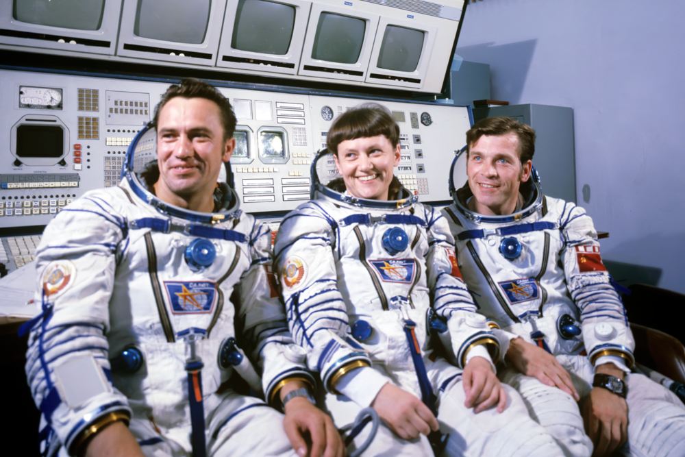 Леонид Попов, Светлана Савицкая, Александр Серебров (1982) Леонид Попов, Светлана Савицкая, Александр Серебров (1982)