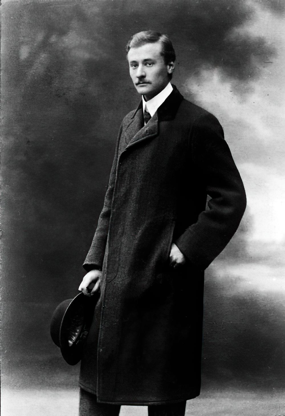 Фридрих Артурович Цандер Фридрих Артурович Цандер