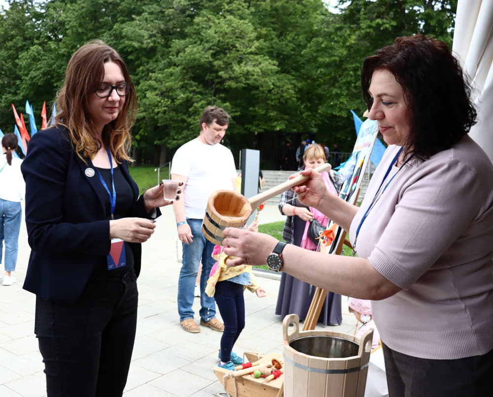 Клушинская вода из гагаринского колодца ФОТО КОЛОДЕЦ ещё PIXEL.jpg