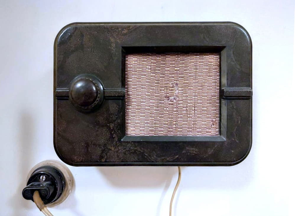 РАДИОТОЧКА В СОВЕТСКОЙ КВАРТИРЕ.jpg