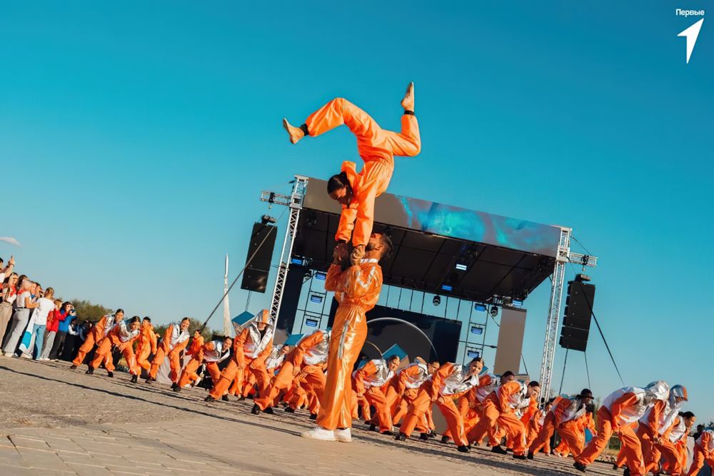 Звезда Гагарина photo_5350548426770741392_y-gigapixel-standard-width-1000px.jpg