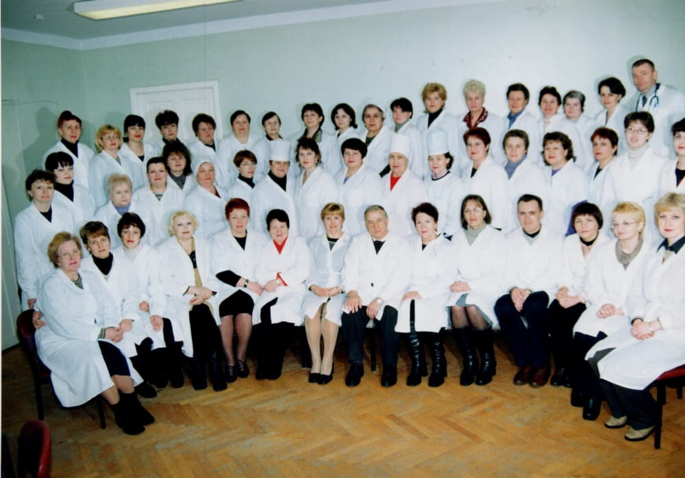  Сотрудники детской Гагаринской районной поликлиники. г. Гагарин 2006г.