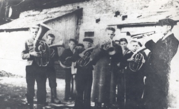 Школьный духовой оркестр