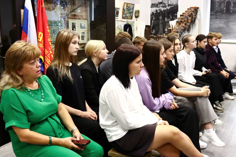 Не забудем, не простим!