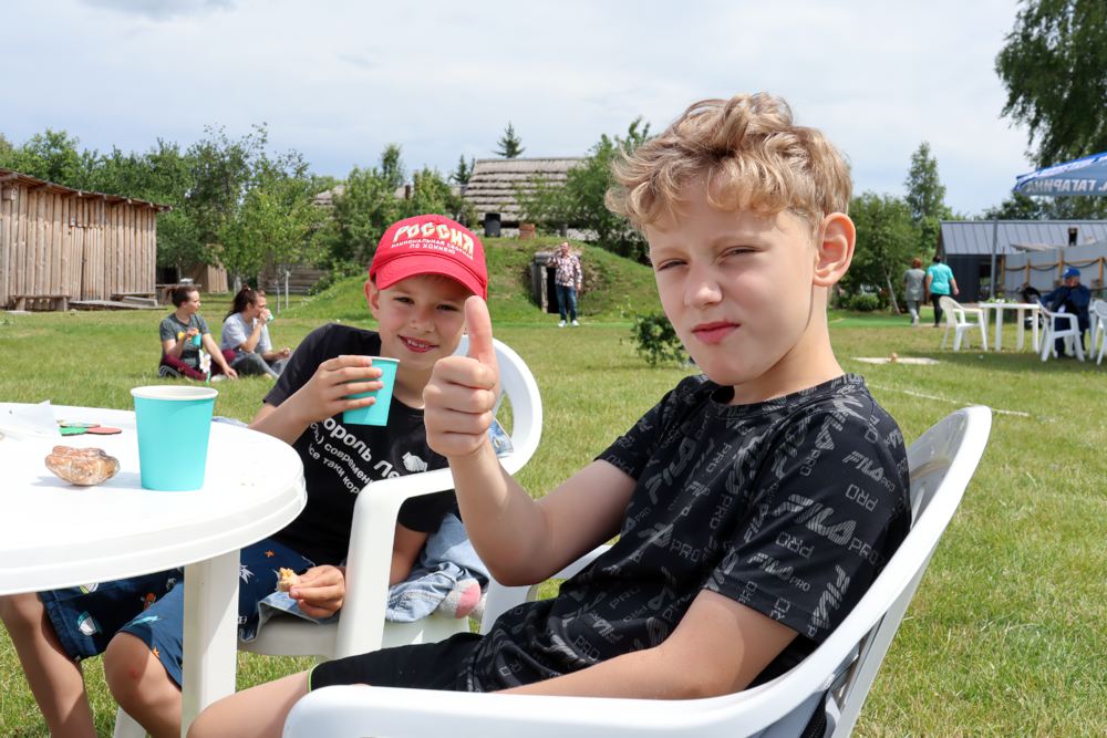 Семейное чаепитие в Клушино Семейное чаепитие в Клушино