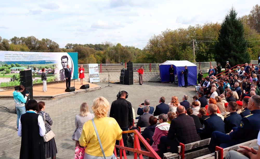 На родине второго космонавта планеты