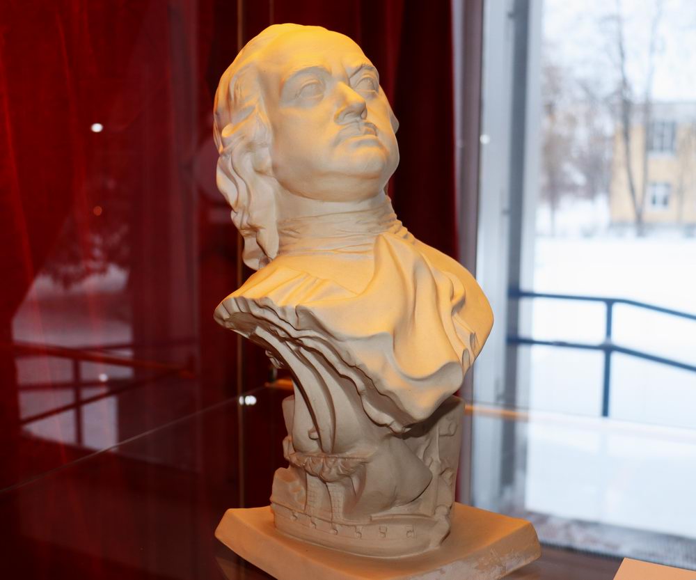 Открытие выставки «От великого до смешного и обратно: экранные образы Петра I» 3.jpg