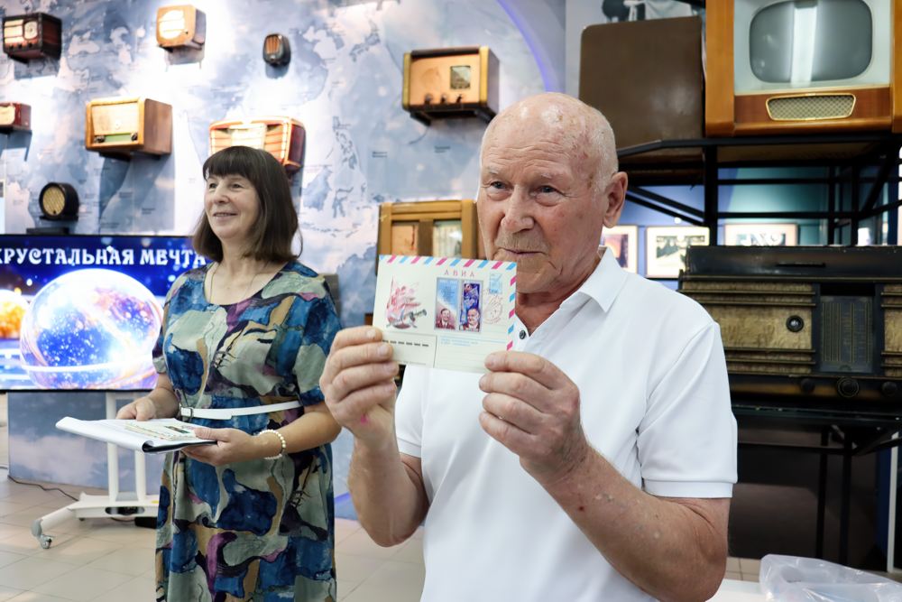 Выставка «Хрустальная мечта» Выставка «Хрустальная мечта»