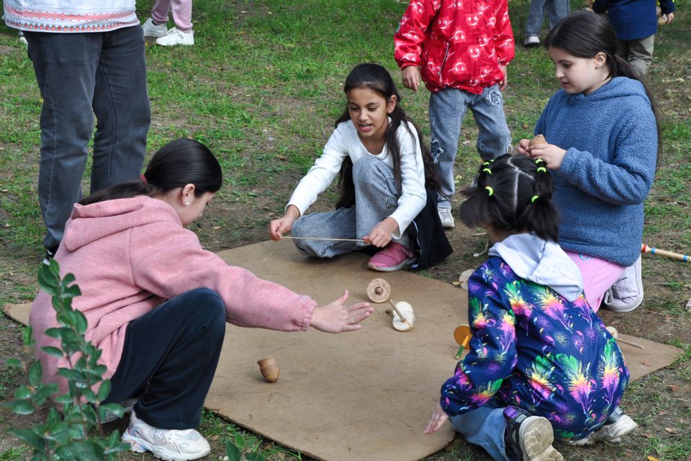 Шире круг Шире круг