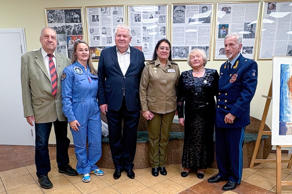 Поэзия и космос Поэзия и космос