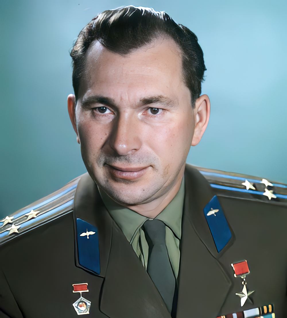 Прерванный полет Беляев_Павел_Иванович-gigapixel-standard-width-1000px.jpg