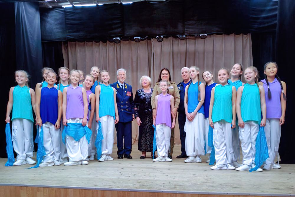 Поэзия и космос Поэзия и космос