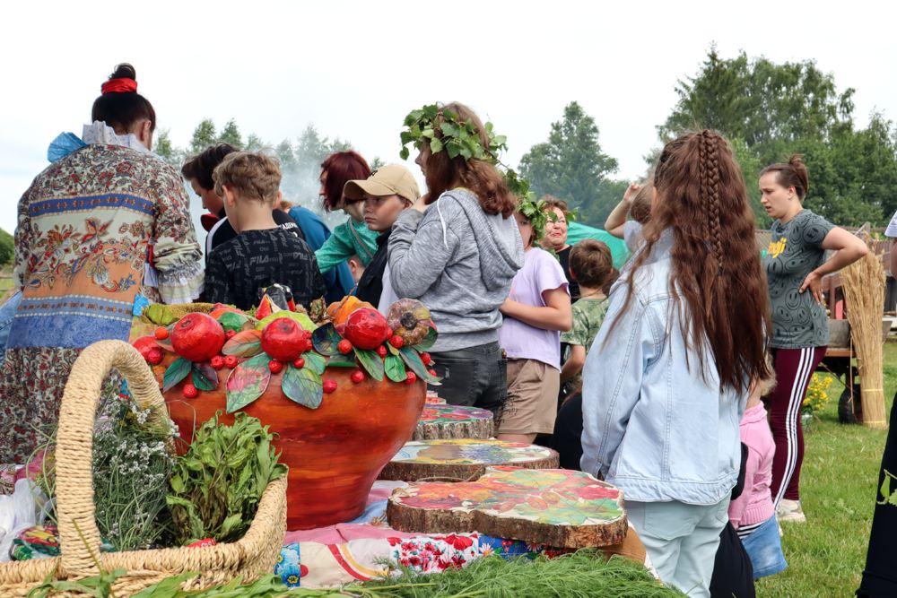 Семейное чаепитие в Клушино Семейное чаепитие в Клушино
