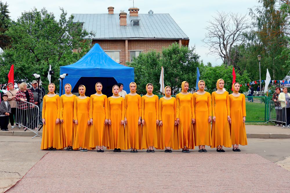 Праздничное мероприятие "От Петра Первого до первого космонавта"