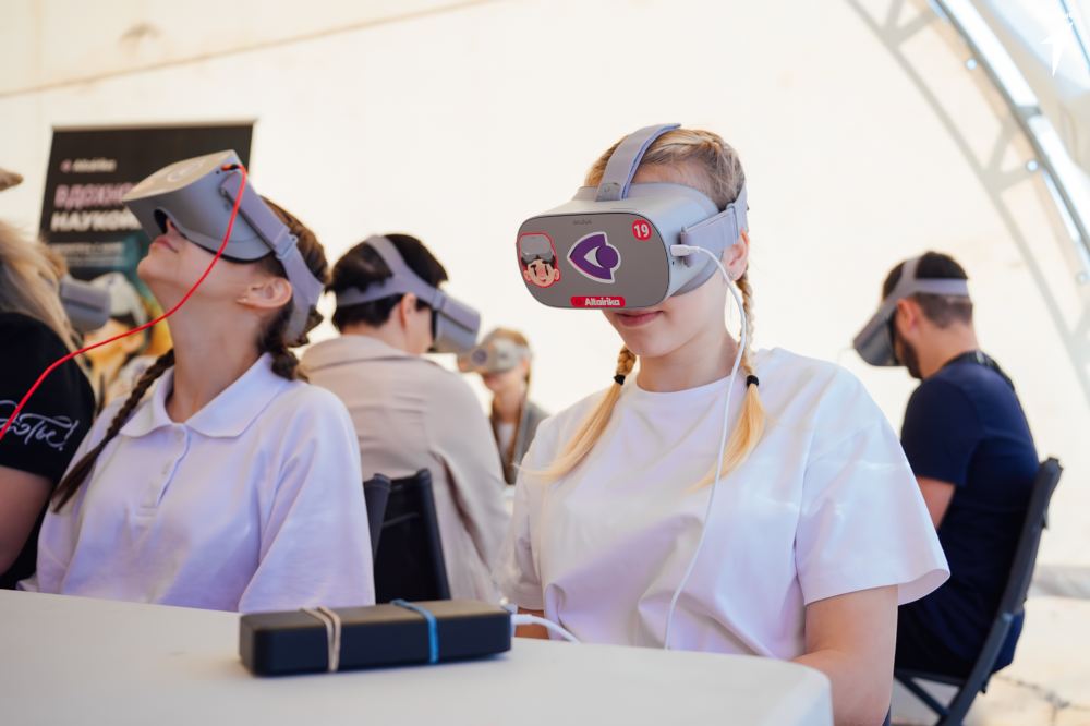 Звезда Гагарина 1iIhfJt6dVv1V5jor7g45OkmIPLiN17TCDEmuscCZFoyCxQVuaCZ4nmLNM9shrR1vhNqt3l5DGQr3bqAoBLXdHYS-gigapixel-standard-width-1000px.jpg