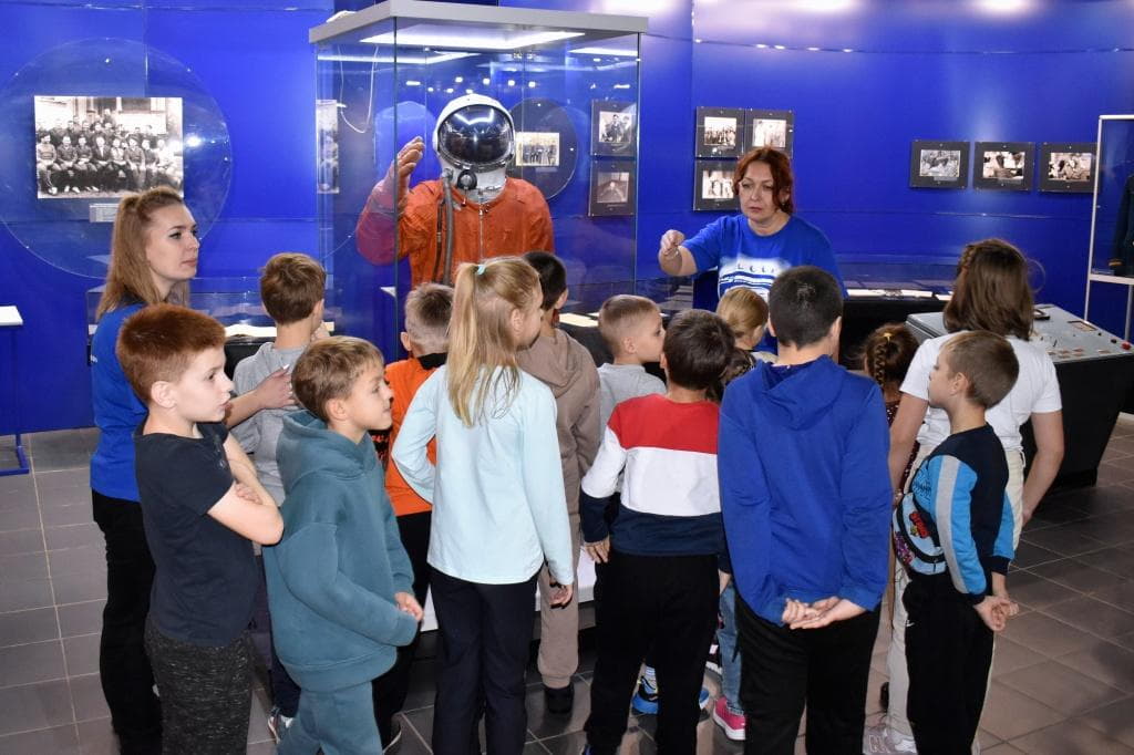 Детский музейный клуб «От Петра I до первого космонавта»