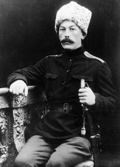 Портрет Солнцева Ф.Ф. в форме прапорщика. 1916-1918 гг.