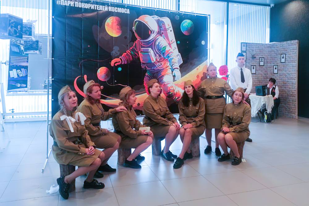 Фронтовой альбом Фронтовой альбом