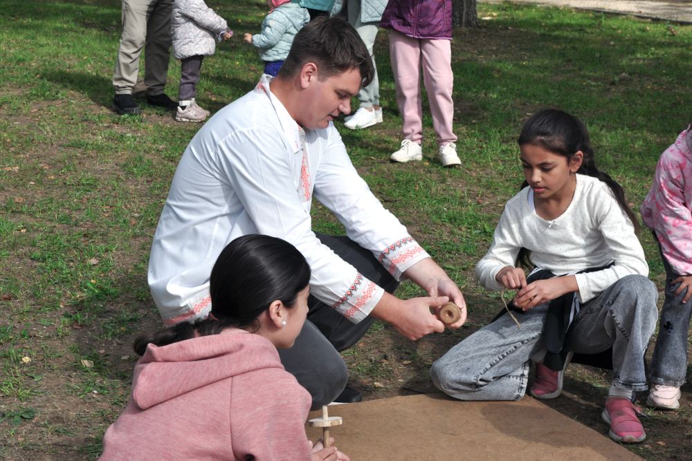 Шире круг Шире круг