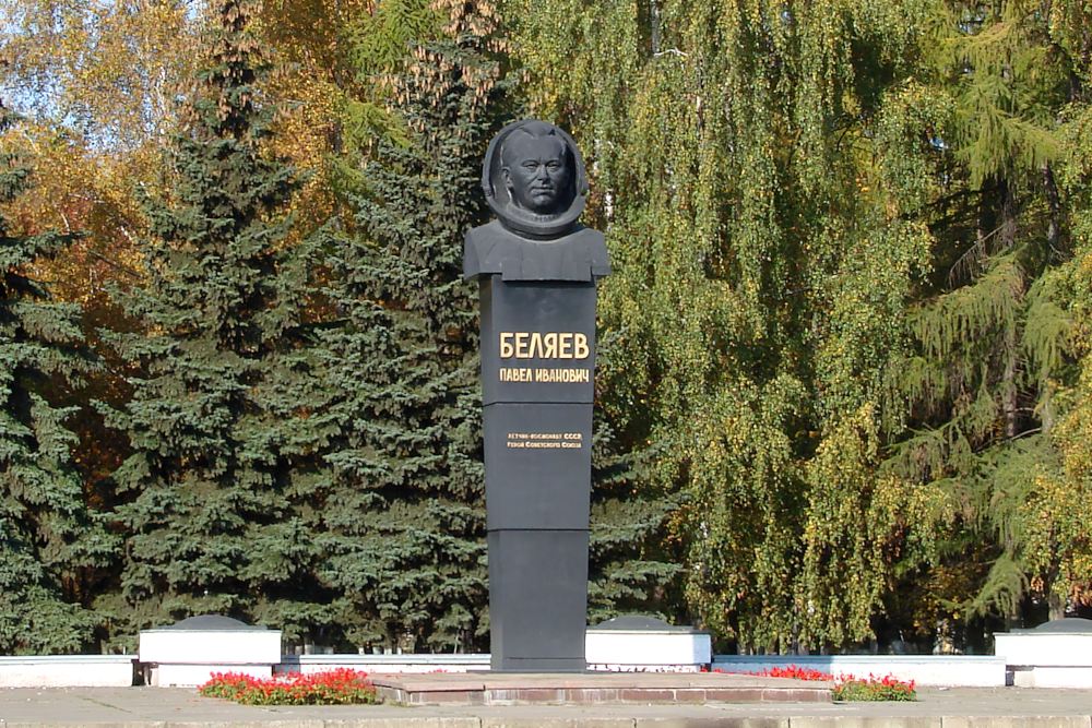 Прерванный полет Pam9tnikBel9evu-gigapixel-standard-width-1000px.jpg