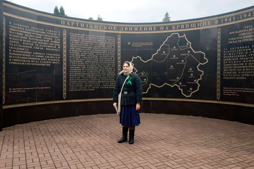 Шумел сурово Брянский лес…