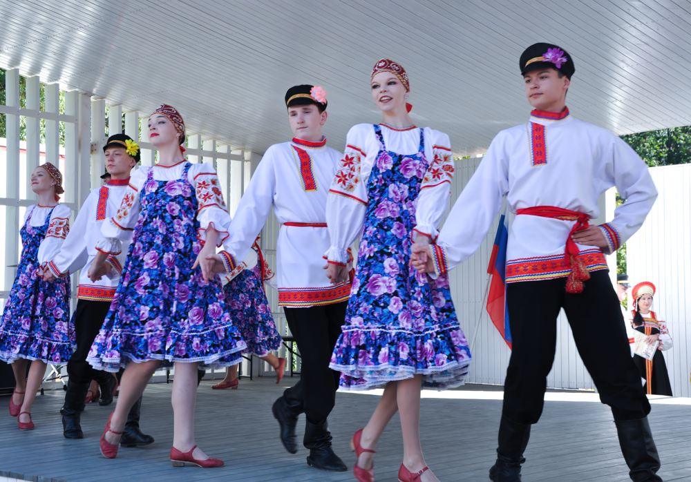 Шире круг Шире круг