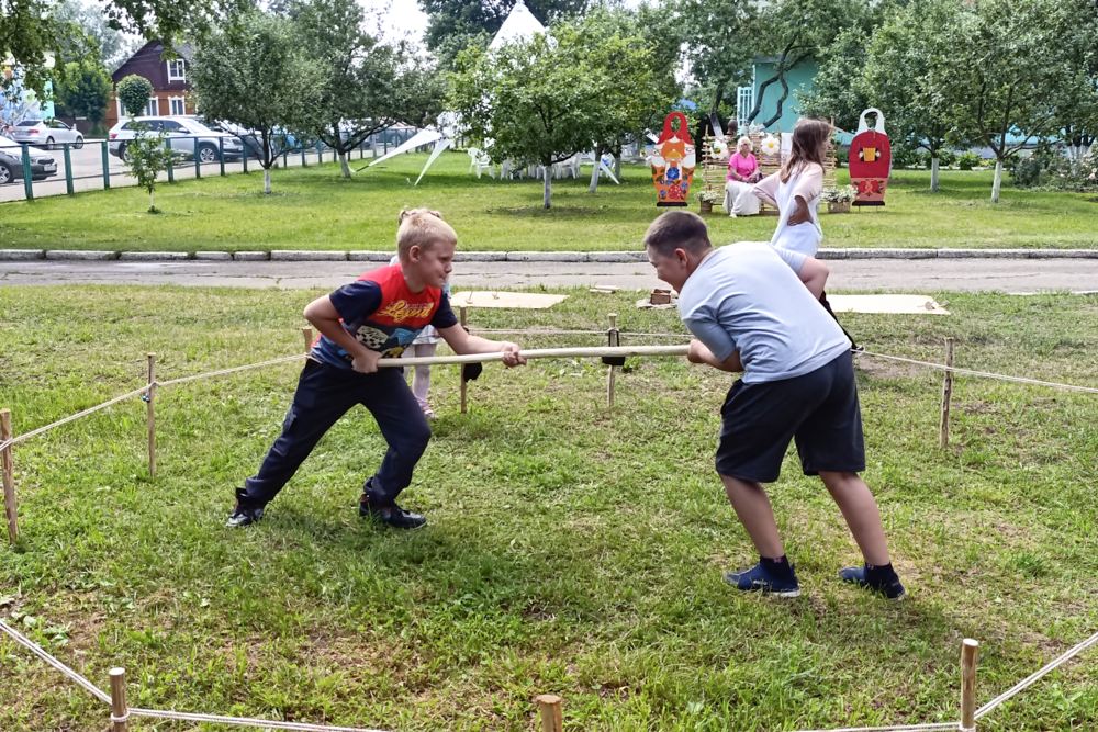 Дождь, ветер и «Ромашковый праздник» Дождь, ветер и «Ромашковый праздник»