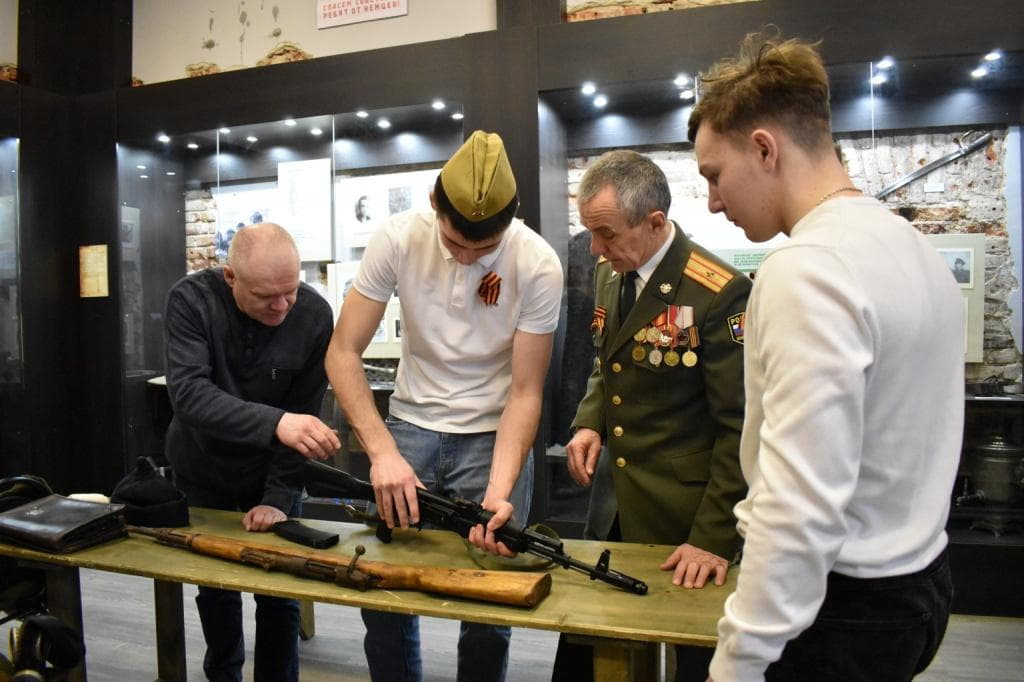 23 февраля - главный праздник мужчин от мала до велика 1536-1024 (3).jpg