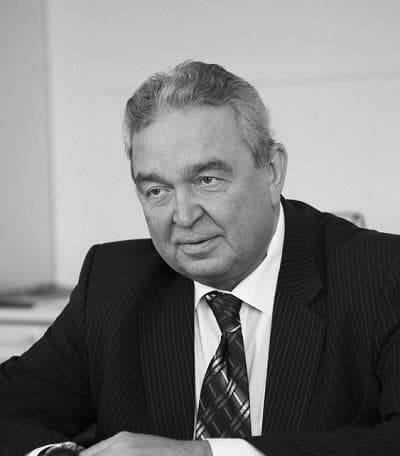 Nesterov_Vladimir_Evgenyevitch.jpg Nesterov_Vladimir_Evgenyevitch.jpg