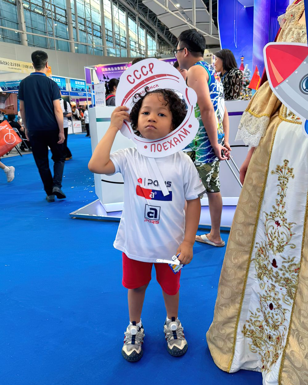 Все флаги в гости к нам Все флаги в гости к нам