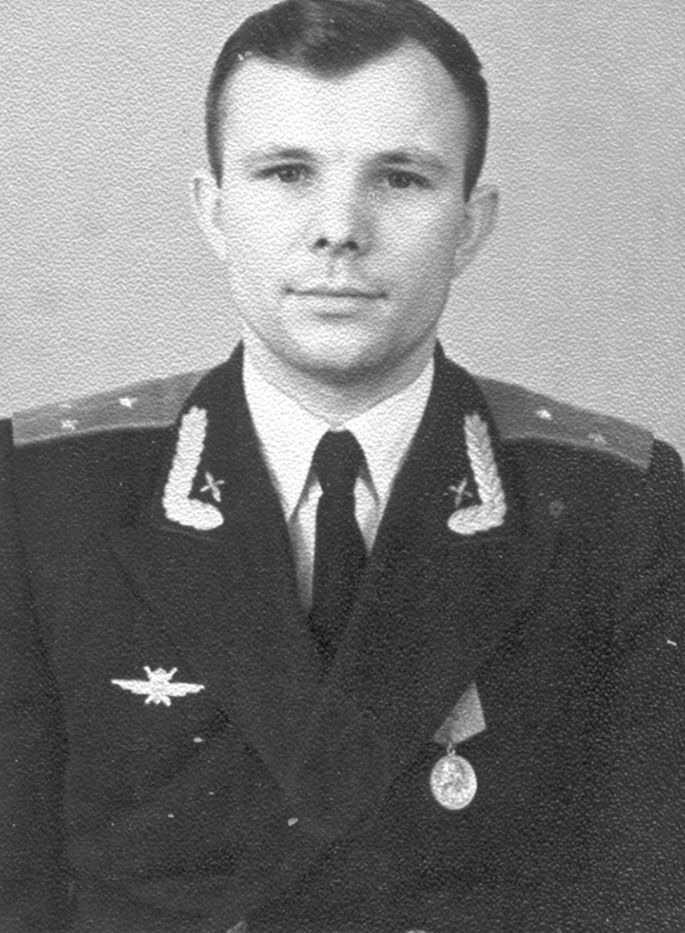 Старший лейтенант Ю.А. Гагарин во время службы в Заполярье. 1959 год
