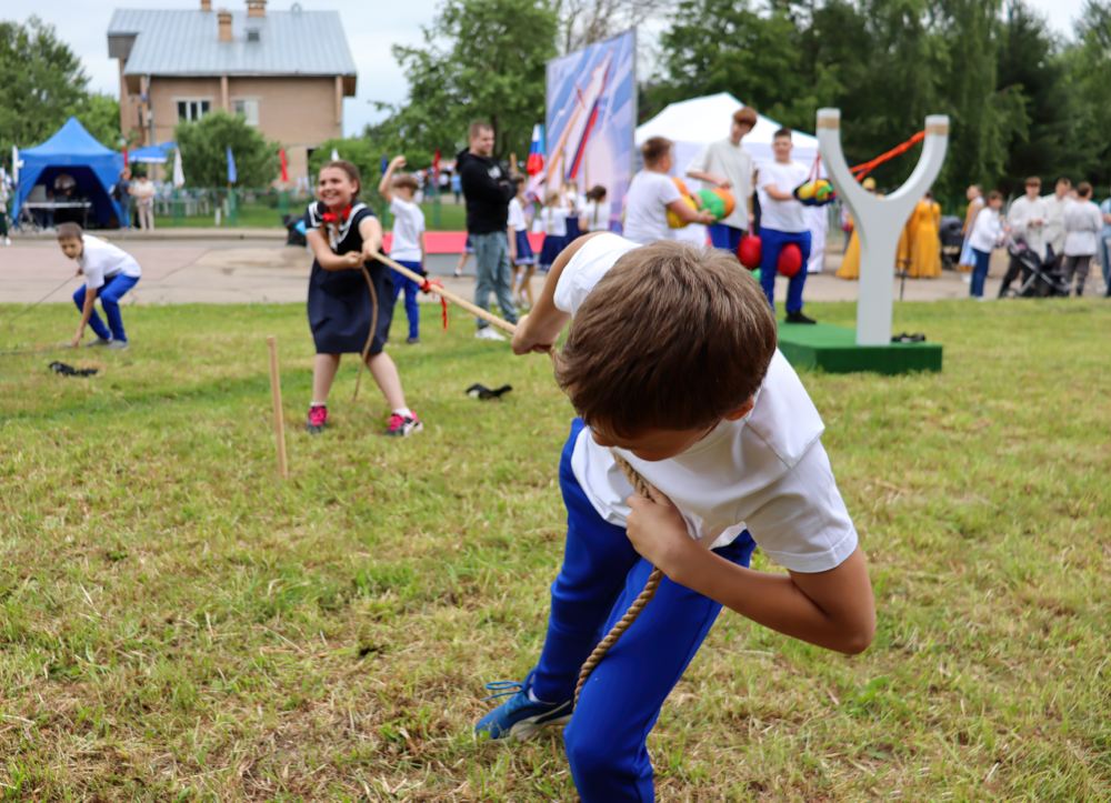 Праздничное мероприятие "От Петра Первого до первого космонавта"