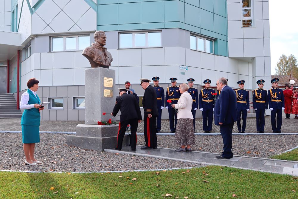 На родине второго космонавта планеты