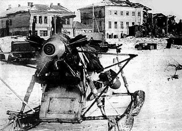 Аэросанный батальон в Гжатске. Март 1943 г.