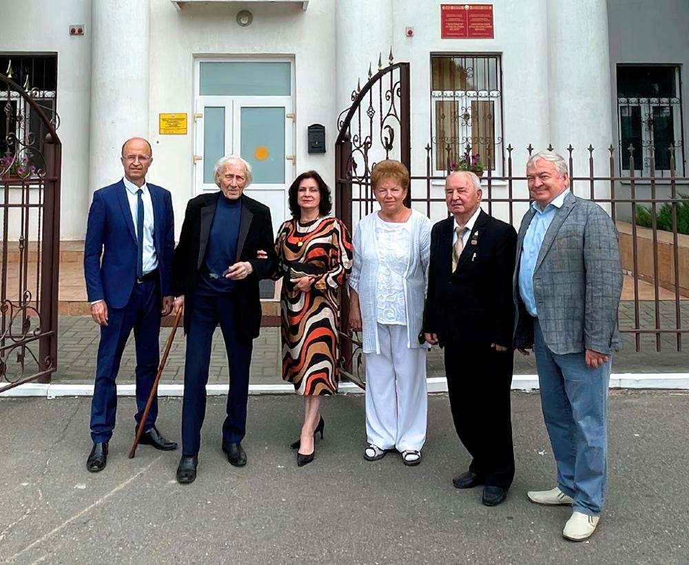 Женщине - Матери. Дань уважения и памяти Женщине - Матери. Дань уважения и памяти