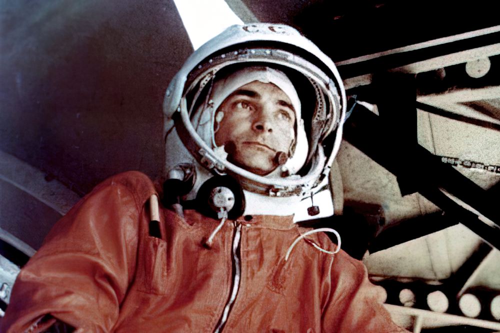 Валерий Быковский