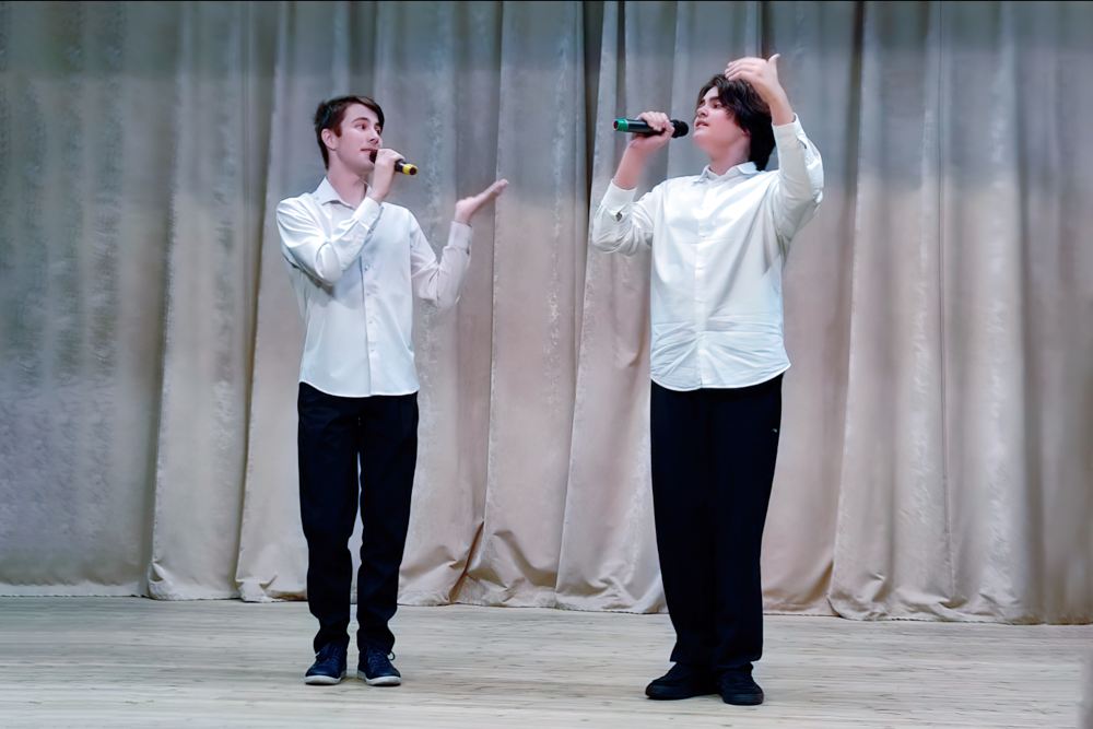 Поэзия и космос Поэзия и космос