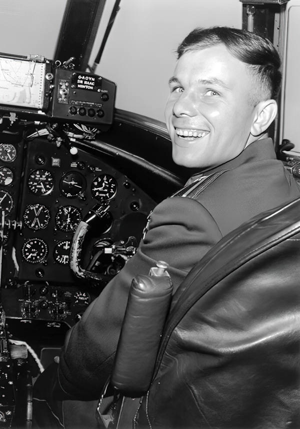 Первый космонавт в кабине пилота самолёта ТУ-104. 28.04.1961 года.-gigapixel-standard-width-600px-gigapixel-standard-width-600px.jpeg