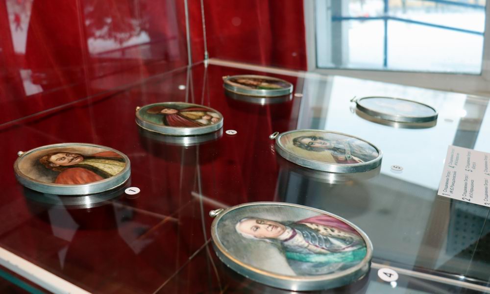 Открытие выставки «От великого до смешного и обратно: экранные образы Петра I» 4.jpg