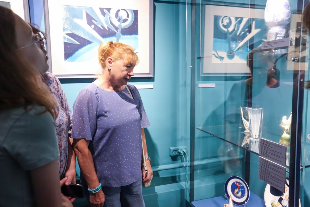 Выставка «Хрустальная мечта» Выставка «Хрустальная мечта»