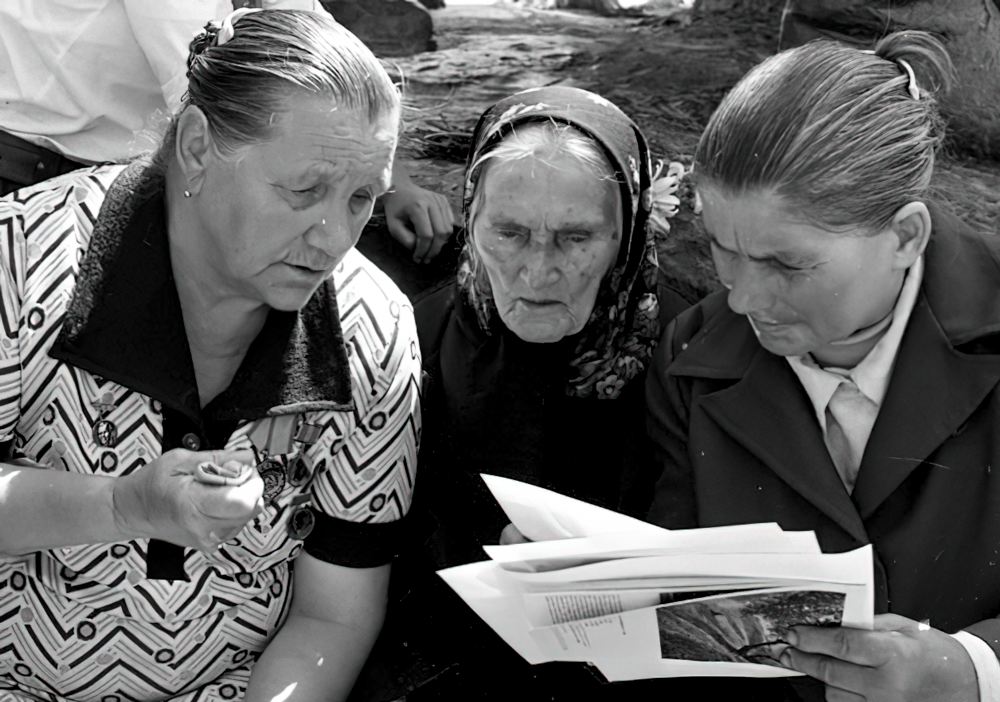 Женщине - Матери. Дань уважения и памяти Женщине - Матери. Дань уважения и памяти