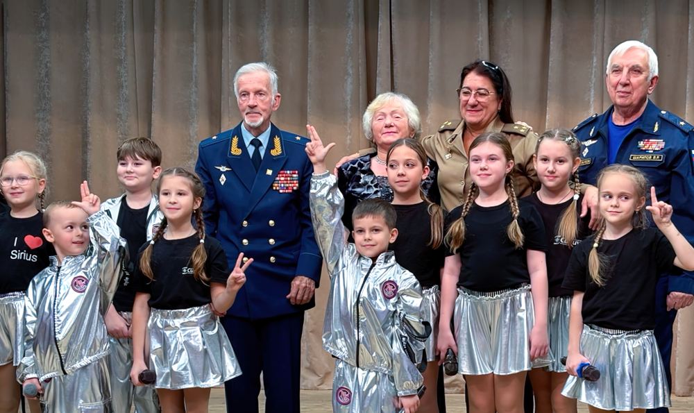 Поэзия и космос Поэзия и космос