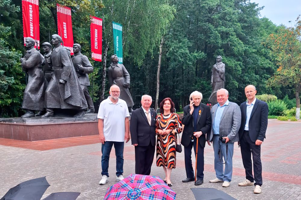 Женщине - Матери. Дань уважения и памяти Женщине - Матери. Дань уважения и памяти