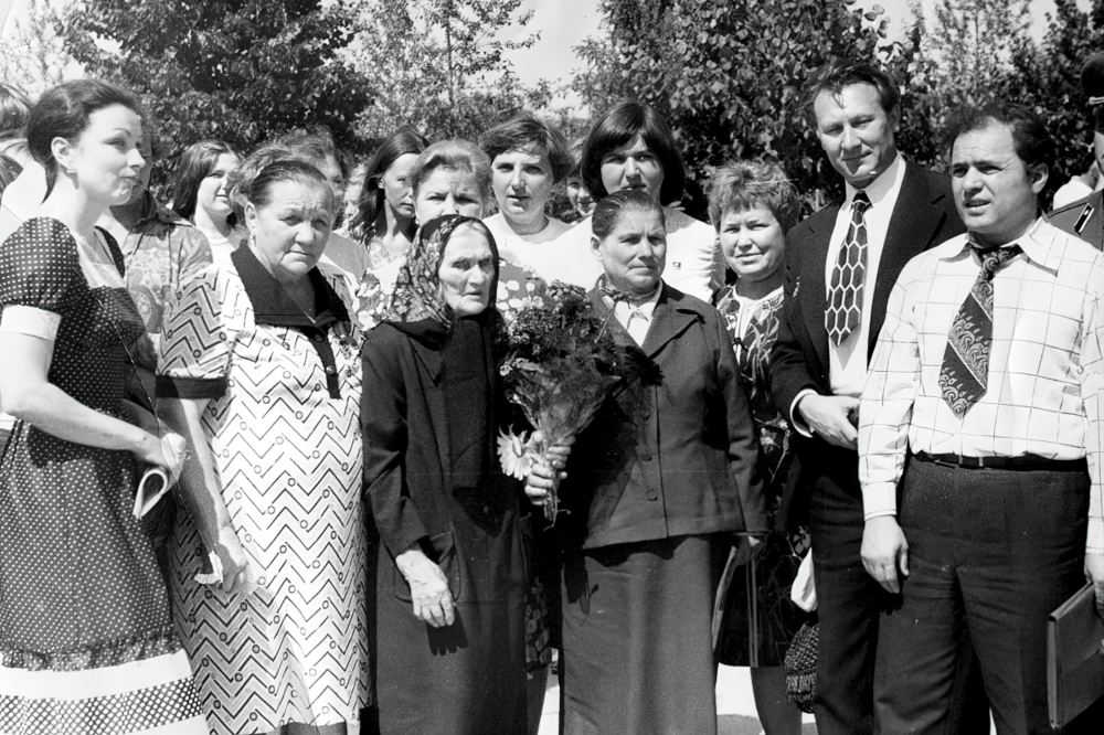 Женщине - Матери. Дань уважения и памяти Женщине - Матери. Дань уважения и памяти