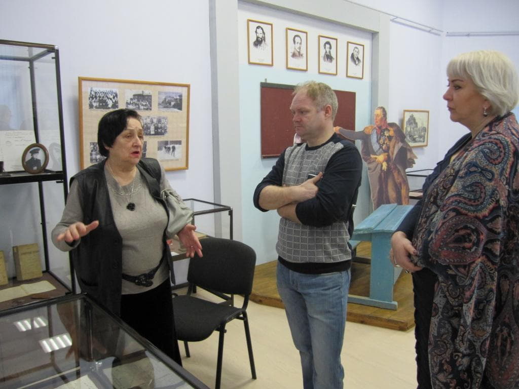 Кира Романовна Иршинская во время посещения Историко-краеведческого музея. г. Гагарин, 1 февраля 2017 года..JPG
